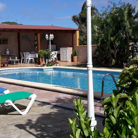 Chalet La Huerta Con Piscina Y Wifi Конил-де-ла-Фронтера Екстериор снимка