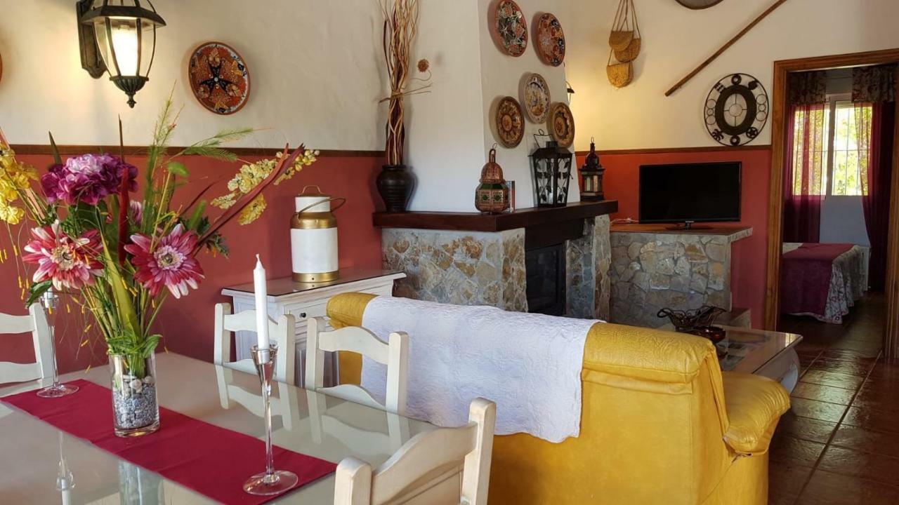 Chalet La Huerta Con Piscina Y Wifi Конил-де-ла-Фронтера Екстериор снимка