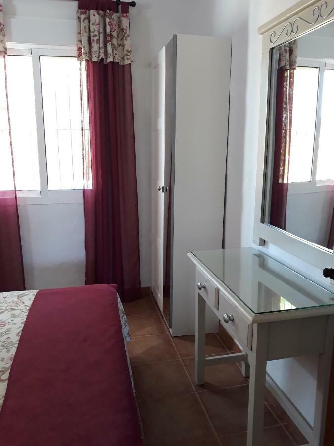 Chalet La Huerta Con Piscina Y Wifi Конил-де-ла-Фронтера Екстериор снимка